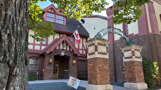 New challenge filed in battle over housing development next to historic Winnipeg curling club