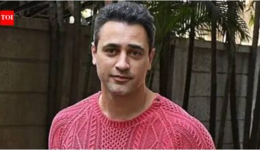 Imran Khan: ‘He is an incredible person’: ‘Delhi Belly’ director Abhinay Deo backs Imran Khan amid ‘Leave India’ notice | Hindi Movie News