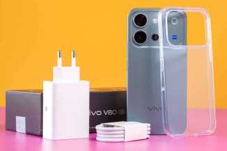 Unboxing the vivo V80