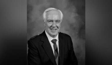 Longtime Winnipeg councillor John Angus remembered as a 'titan' of municipal politics
