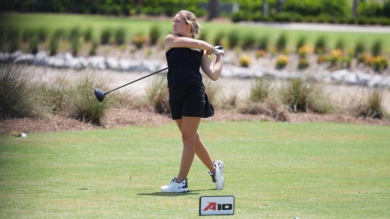 Women's Golf Takes On Wagner and La Salle In Tri-Match
