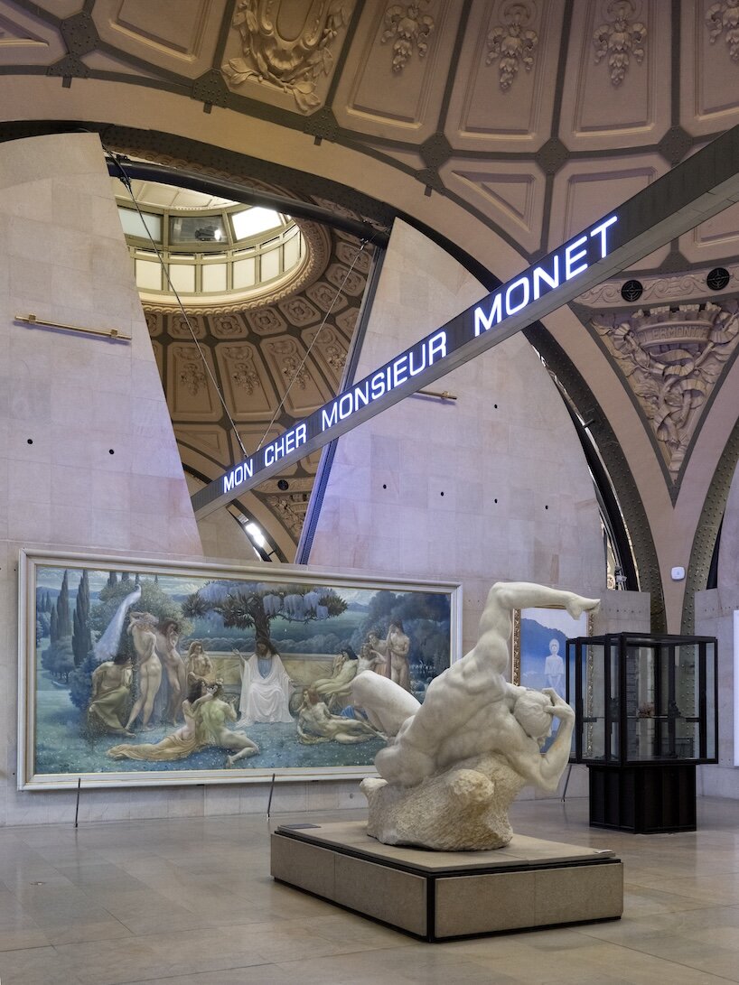 j'ai vu: jenny holzer’s monumental light projections transform the musée d’orsay in paris - 3