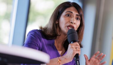 Mississauga mayoral candidate Dipika Damerla promises to freeze taxes, review police funding