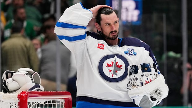 GM Cheveldayoff 'very comfortable' with deal Winnipeg Jets got for goalie Connor Hellebuyck