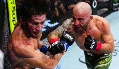 Alexander Volkanovski stops Movsar Evloev with barrage of shots to defend title in UFC 333 main event