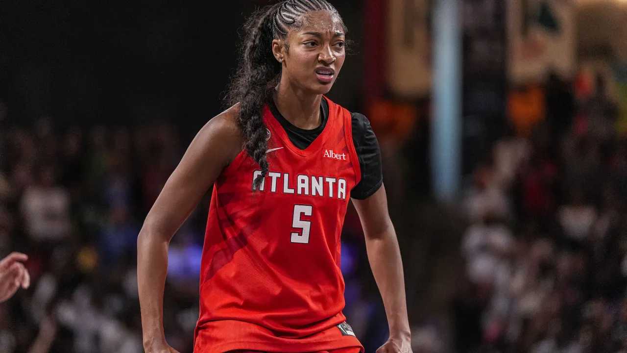 Ranking the 6 worst trades in WNBA history, from Becky Hammon to Angel Reese image