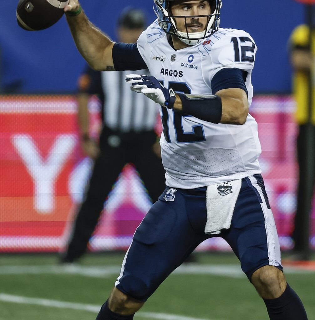 Source: Veteran quarterback Kelly agrees to extension with Toronto Argonauts