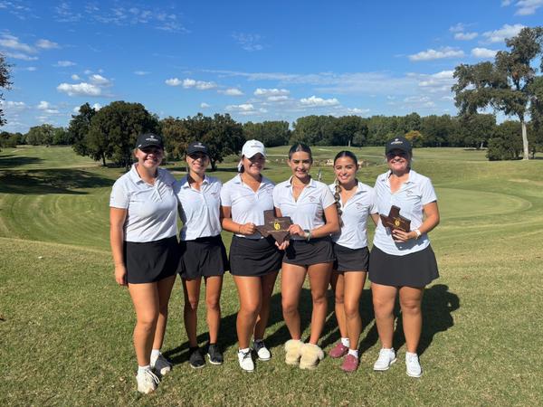 Women's Golf Finishes Second at Crusader Cup to Close Fall Campaign