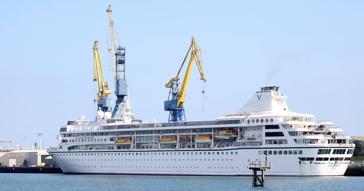 They paid thousands of dollars to take a round-the-world cruise. Now hundreds of passengers are stranded - CTV News