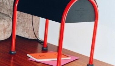 Ettore Sottsass's Convention-Bucking Valigia Desk Lamp
