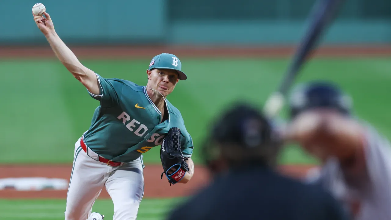 Red Sox's Sonny Gray and Another Boston Target Get Expensive Free Agency Updates image