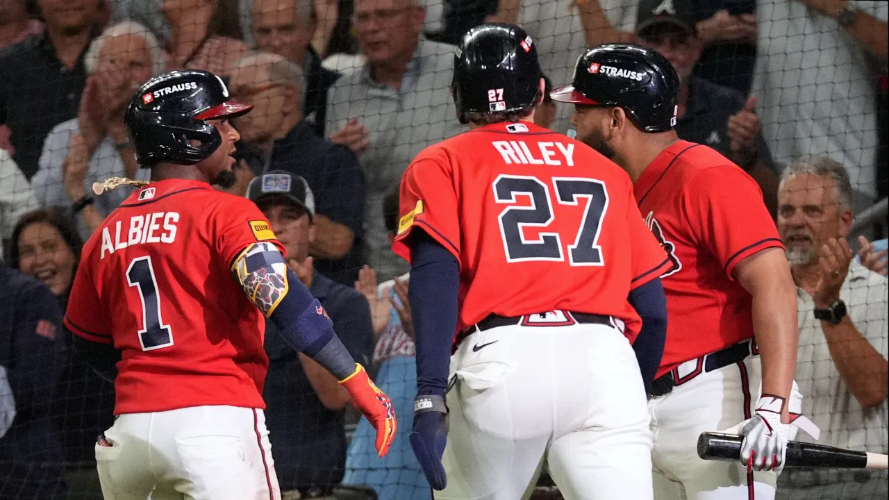 Braves nearly make brutal MLB history with second-worst RISP struggles ever image