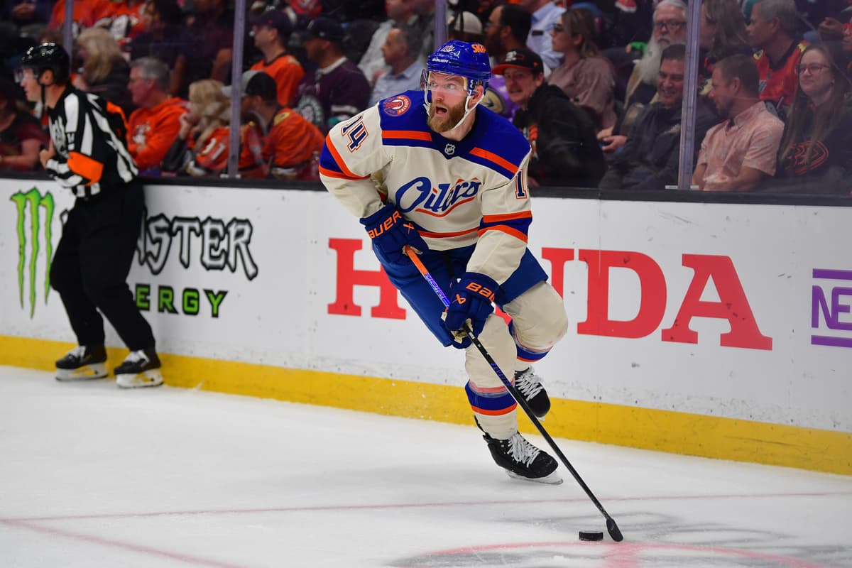 Oilers’ Ekholm clears protocol after hitting head on ice: ‘I think I got an angel watching over me’