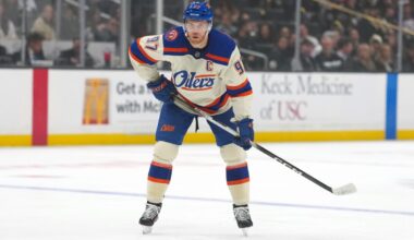 McDavid continues to climb all-time scoring charts in dominant start to season