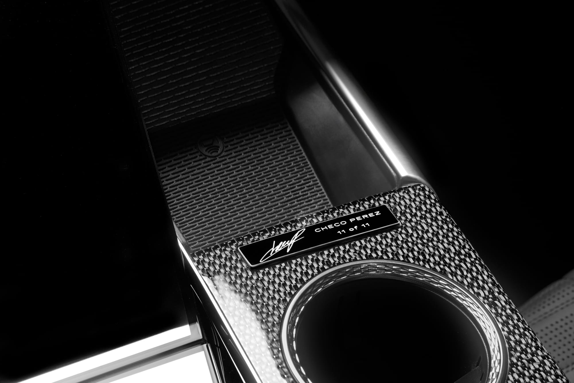 Cadillac Escalade-V Checo Perez Edition interior
