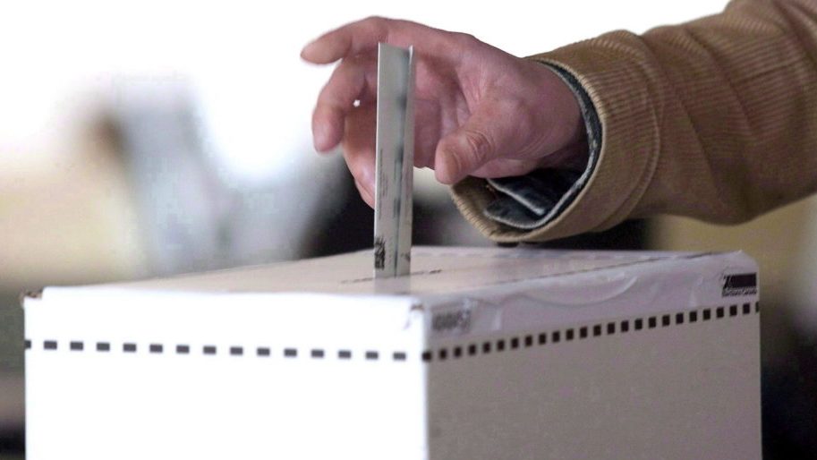 Advance voting available at several Winnipeg malls