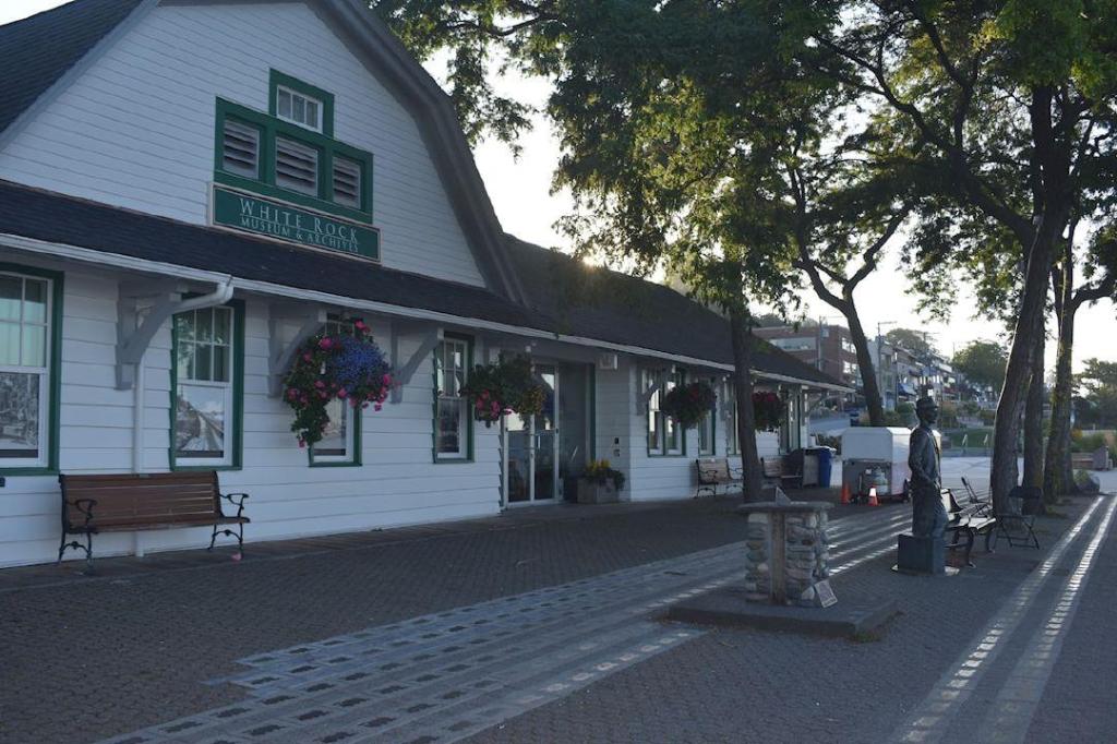 White Rock, South Surrey Culture Crawl returns Oct. 3-4