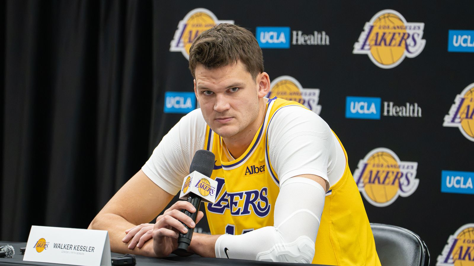 Lakers have made defense a major emphasis in training camp