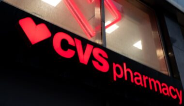 CVS agrees to pay $315 million to settle DOJ opioid prescription case