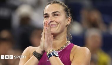 Aryna Sabalenka thanks the crowd in Beijing after her victory over Renata Zarazua