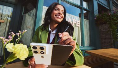 Do stylus support and an extra-large screen make the Motorola Razr Fold the ultimate portable productivity machine?