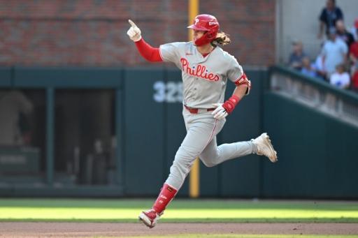 Yankees, White Sox, Padres advance, Phillies survive in MLB playoffs