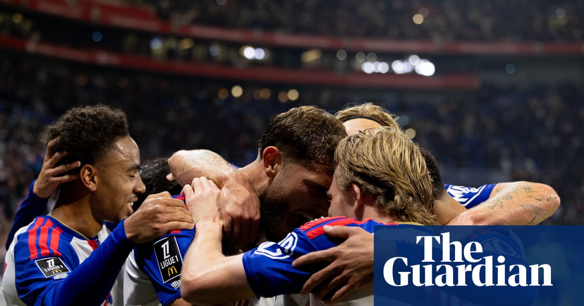 European football: 10-man Lyon hold off Nice to move top of Ligue 1 | European club football