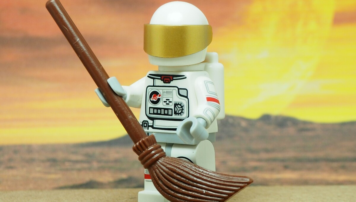 Reg readers land on 'Binface' as name for UK space cleanup mission