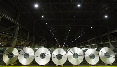 Stelco says it is proceeding with Ontario layoffs after Ottawa issues ultimatum