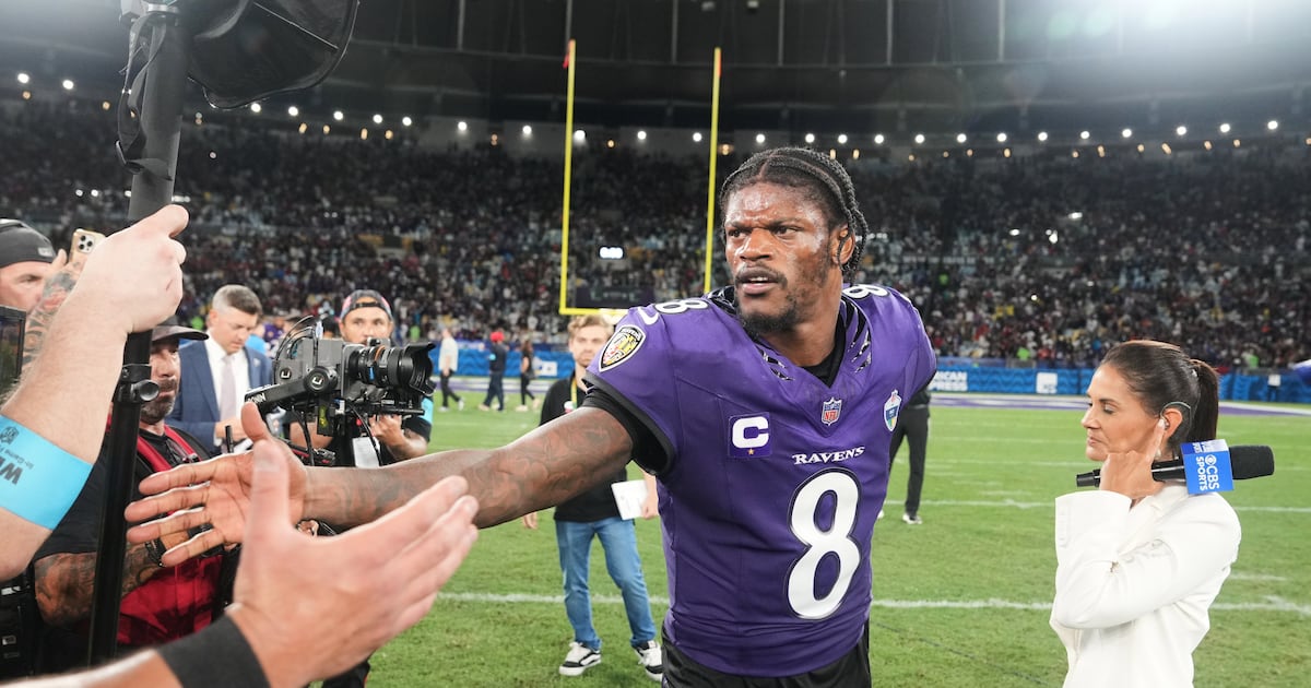 Lamar Jackson has realistic chance of returning Sunday against Cleveland Browns