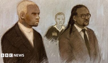 Chris Brown given suspended sentence over London nightclub attack