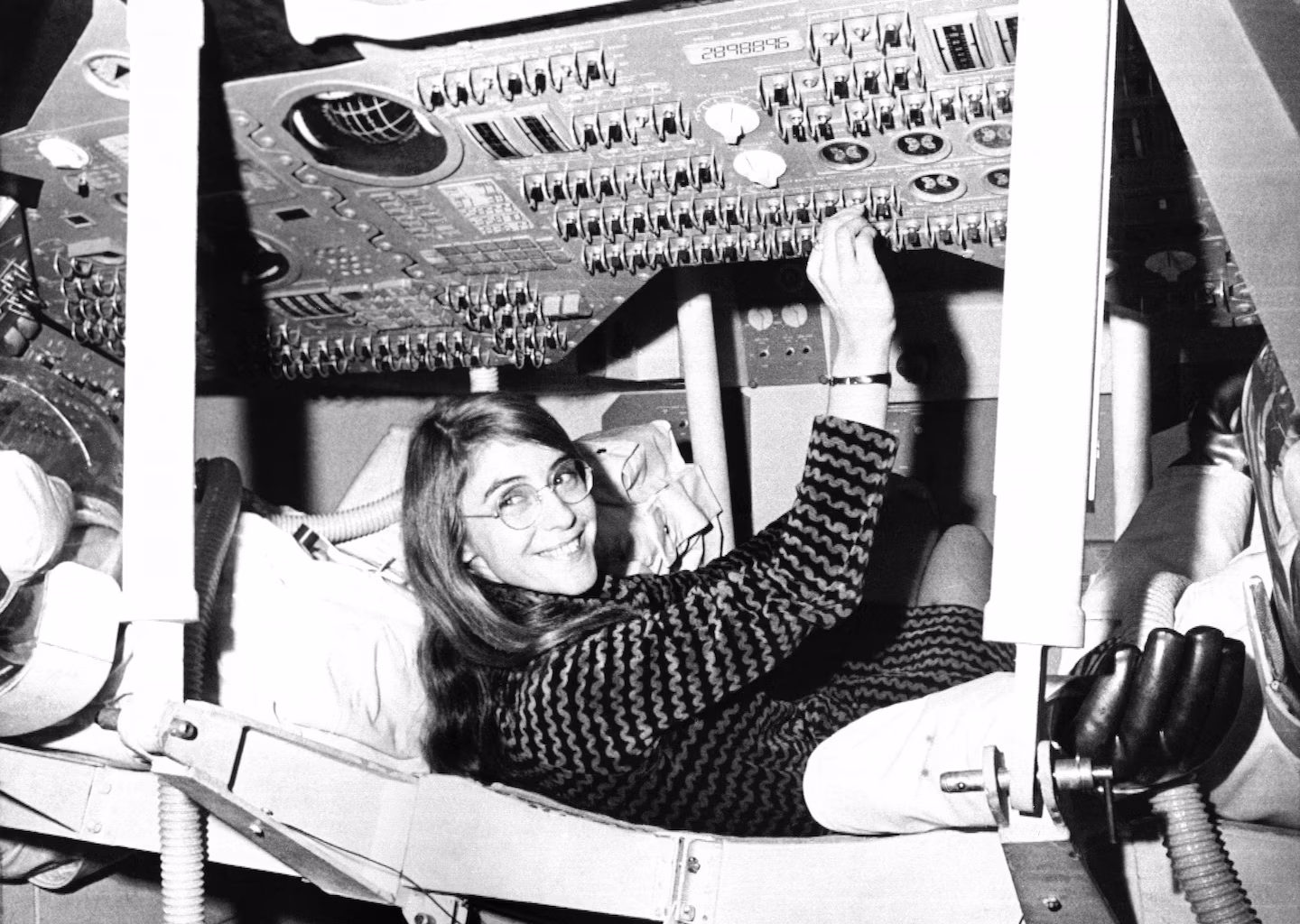 Margaret Hamilton dies at 90. Her programming helped astronauts reach the moon. - The Washington Post