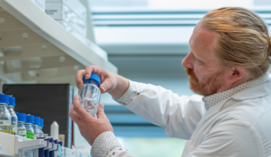 Newswise: Van Andel Institute’s Dr. Derek Janssens receives a New Innovator Award from the National Institutes of Health Common Fund