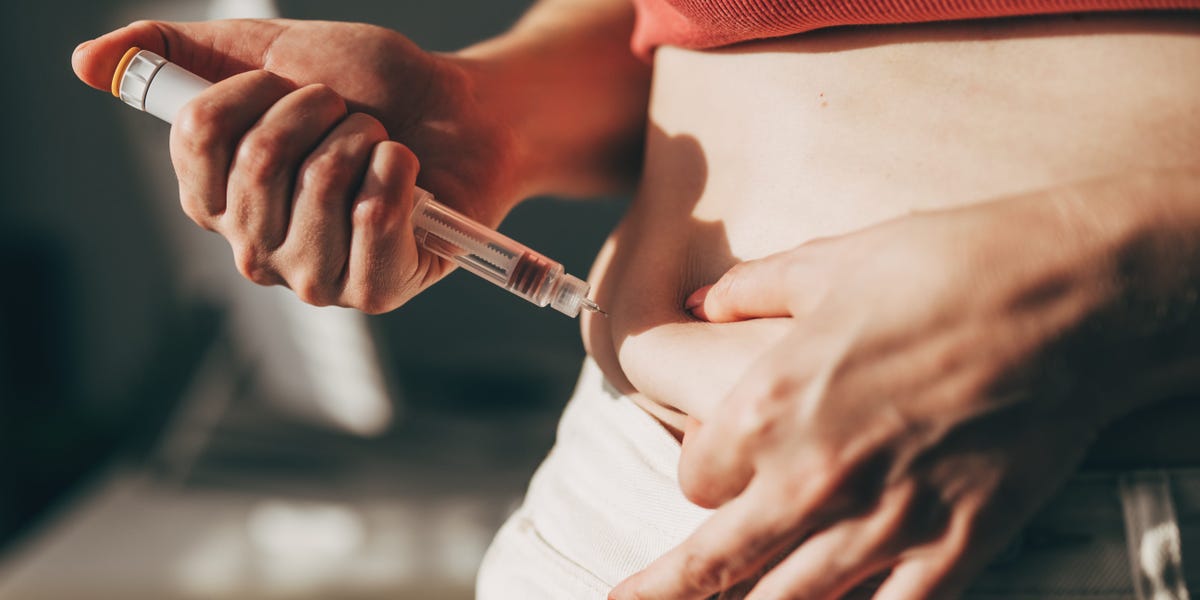 Retatrutide Vs Ozempic: Double the Weight Loss, Different Side Effects