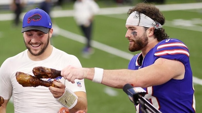 Buffalo Bills Celebrate Their Canadian Fanbase with Toronto Thanksgiving Event