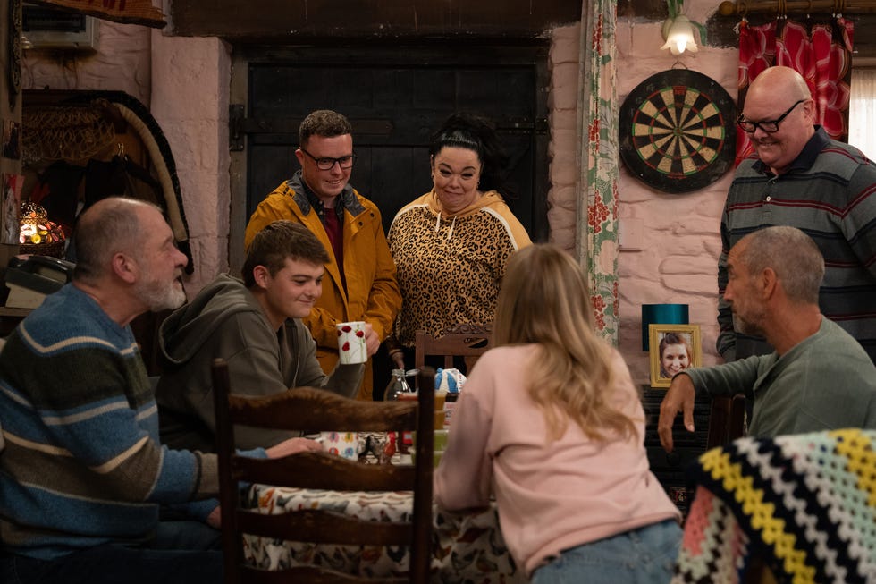 Bear Wolf, Dylan Penders, Vinny Dingle, Mandy Dingle, Belle Dingle, Sam Dingle, Paddy Kirk, Emmerdale bear wolf, dylan penders, vinny dingle, mandy dingle, belle dingle, sam dingle, paddy kirk, emmerdale