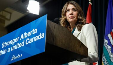 Alberta referendum 2026: Smith tells party to get on team Canada