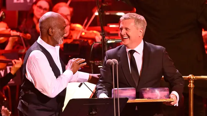 Aled Jones presented Sir Willard White with a special 80th birthday cake.