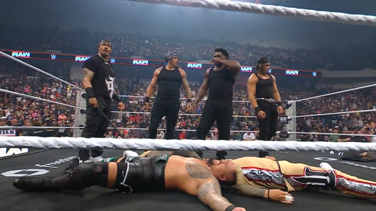 WWE Raw results, review and grades for Oct. 12: Carmelo Hayes joins 946, attacks Bloodline