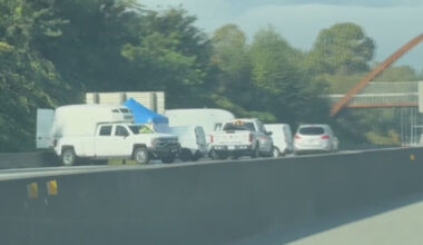 Police investigating after man's body found on HWY 1 in Burnaby