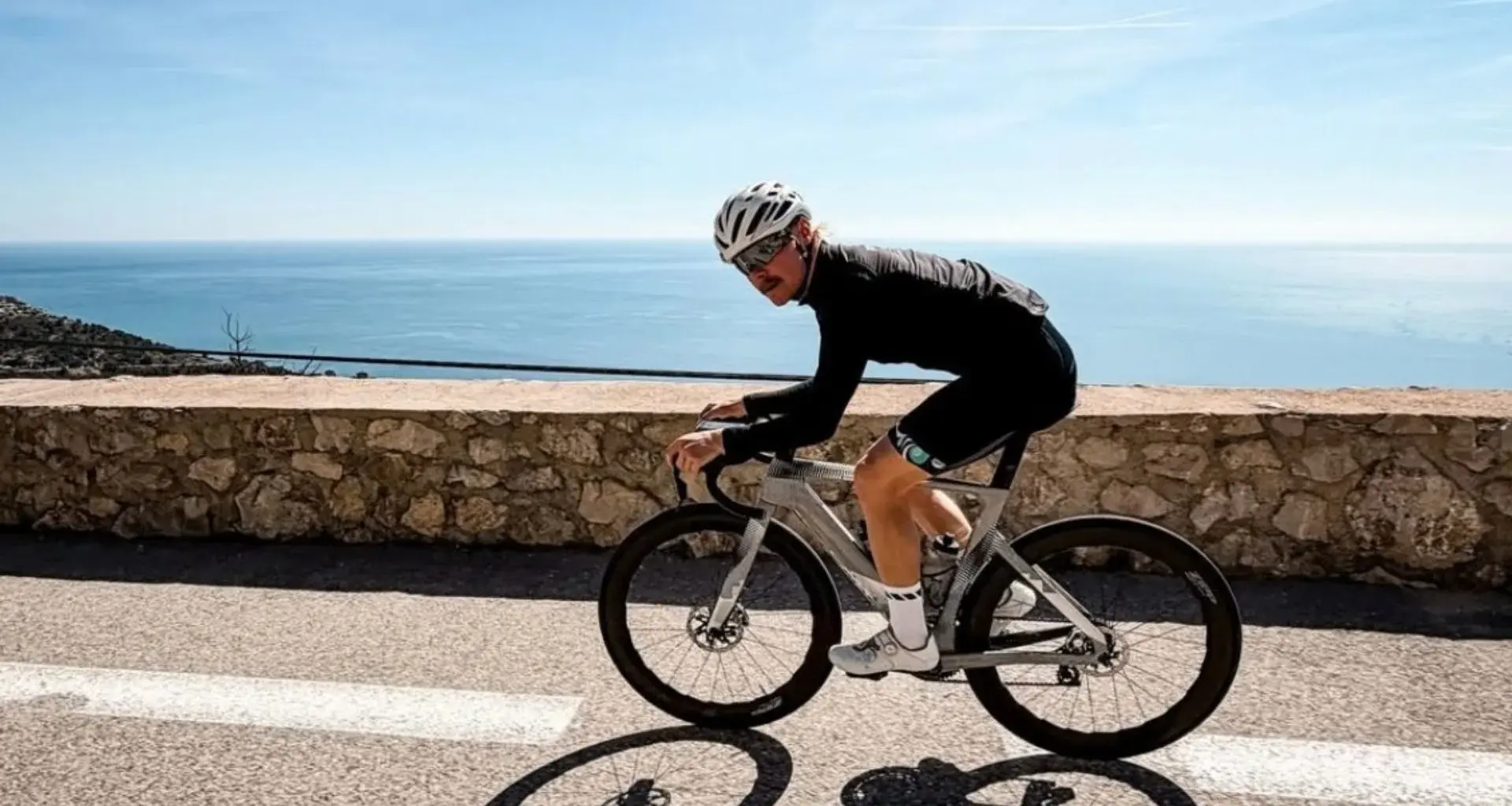 ‘Chill’ snakes and a journey of 420km – Valtteri Bottas’ epic bike ride from Malaysia to Singapore