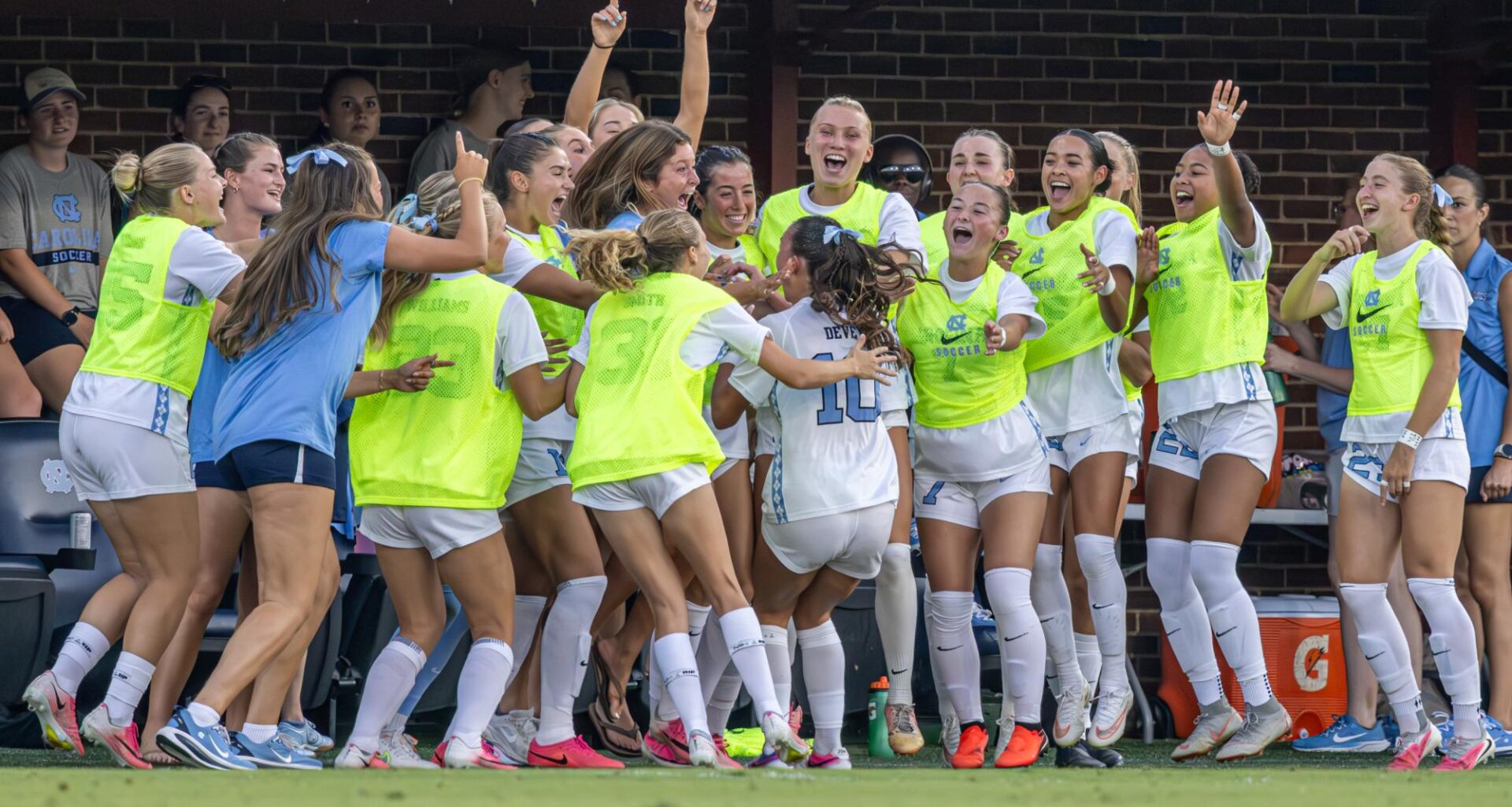 No. 1 UNC women’s soccer downs No. 12 Notre Dame, 4-1, for third ranked win – The Daily Tar Heel