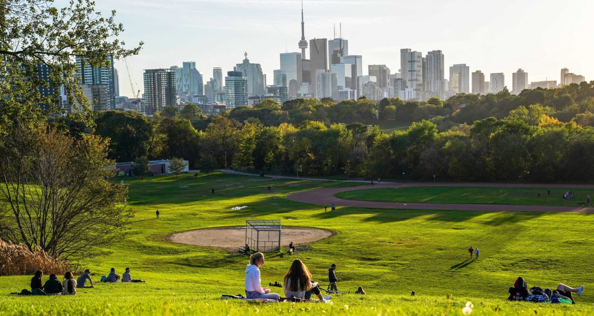 Toronto, GTA residents give their quality of life a C+: poll