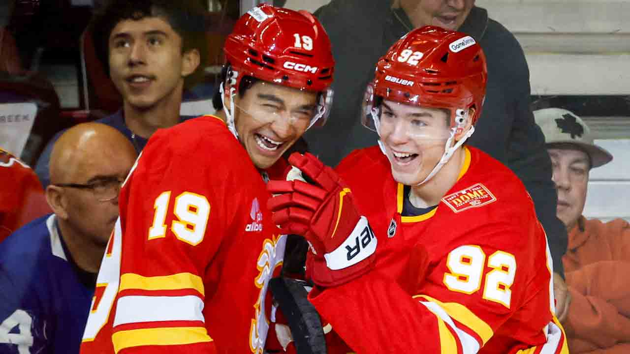 Gridin scores twice as Flames beat Maple Leafs for fourth straight win