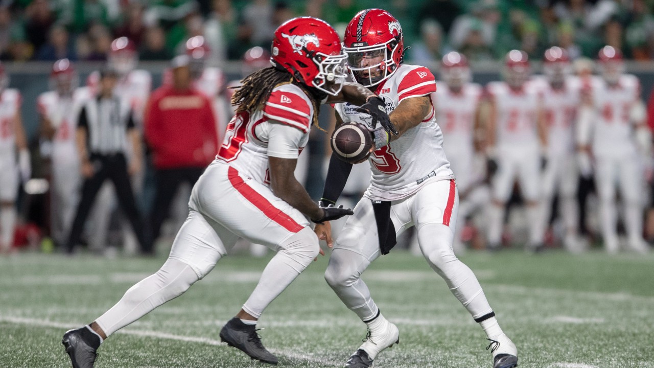 Stampeders beat Roughriders to continue playoff pursuit