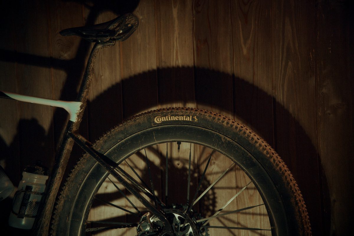Continental joins the 32" club with a gravel / XC option