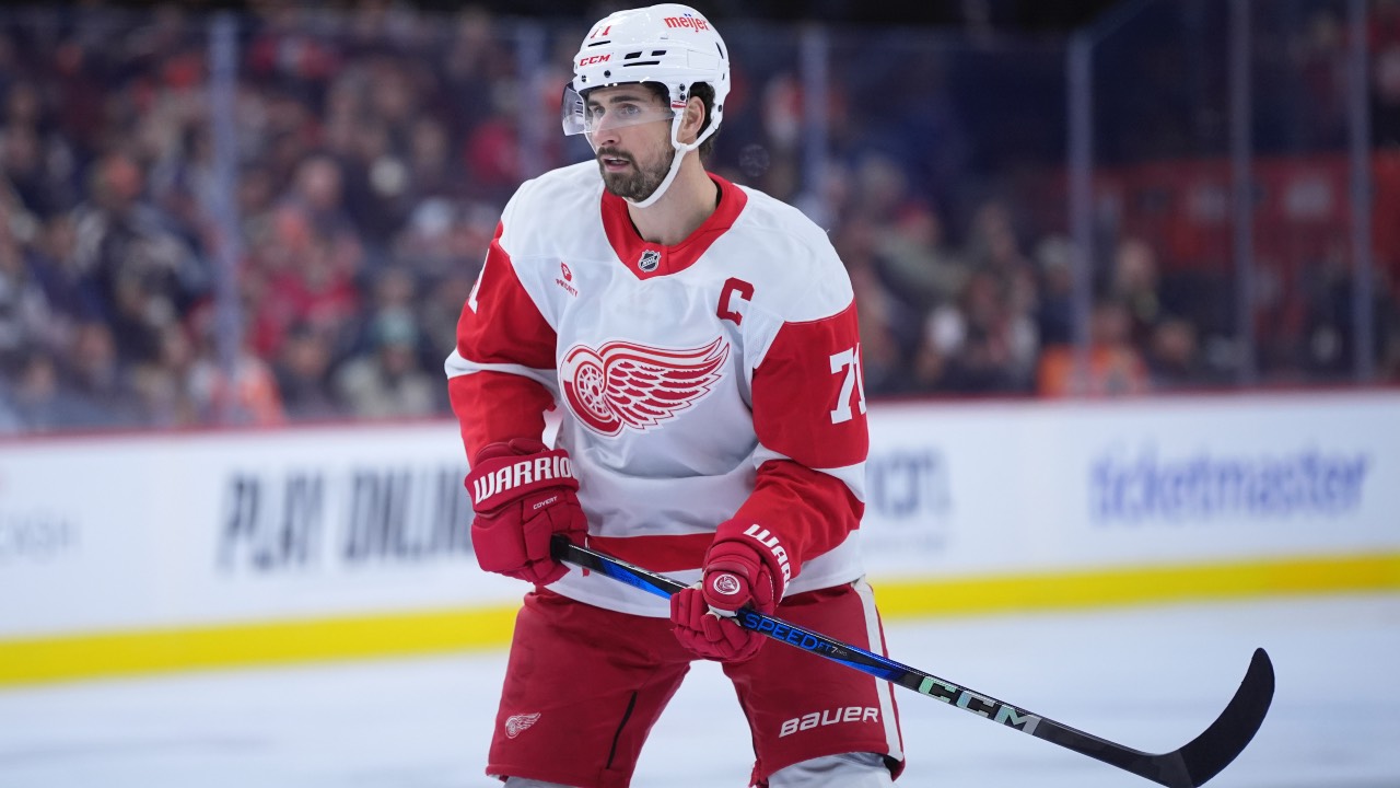 Red Wings' Dylan Larkin booed by home fans in season debut against Senators