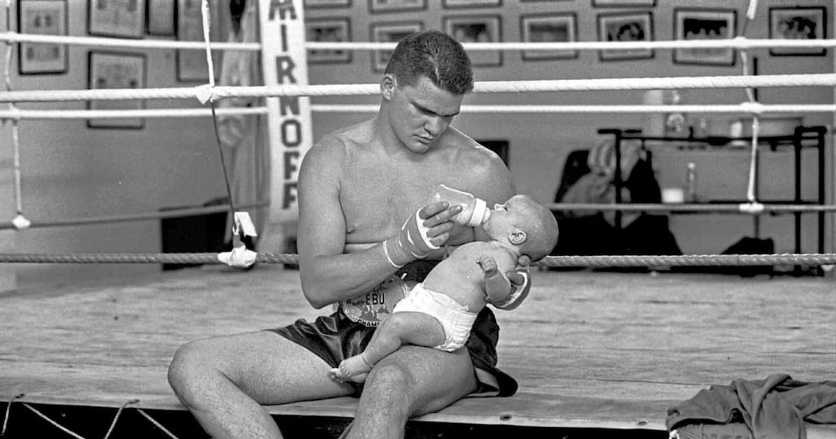 ‘RIP champ’: Boxing world mourns Belfast fighter Ray Close – The Irish News