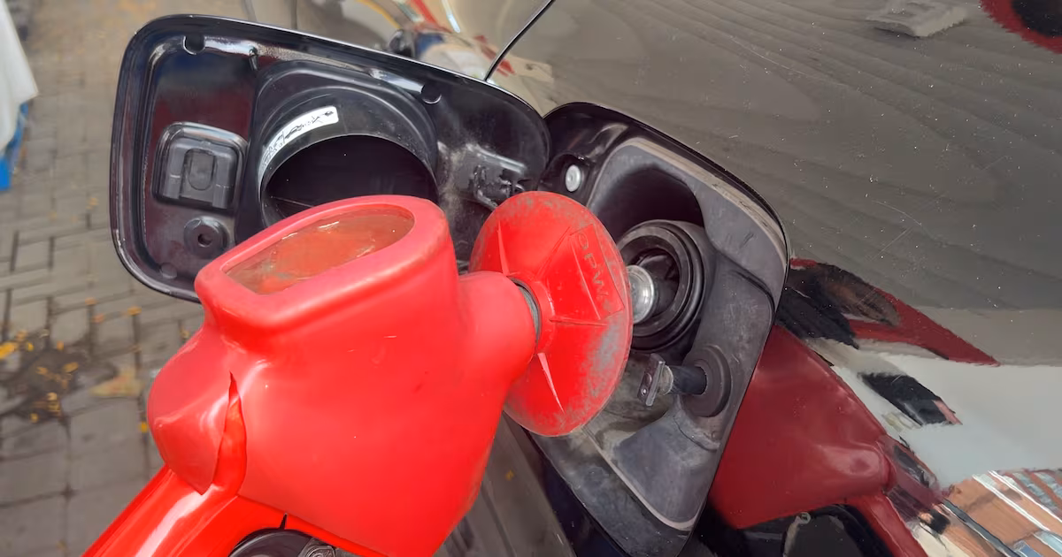 ‘That’s insane’: Ottawa drivers hit with high prices at the pump this weekend - CTV News