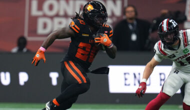 3 PFF stats that stand out from Mobil Thanksgiving Weekend